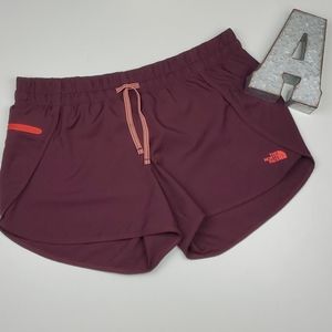The North Face Tie Waist Athletic Outdoor Shorts